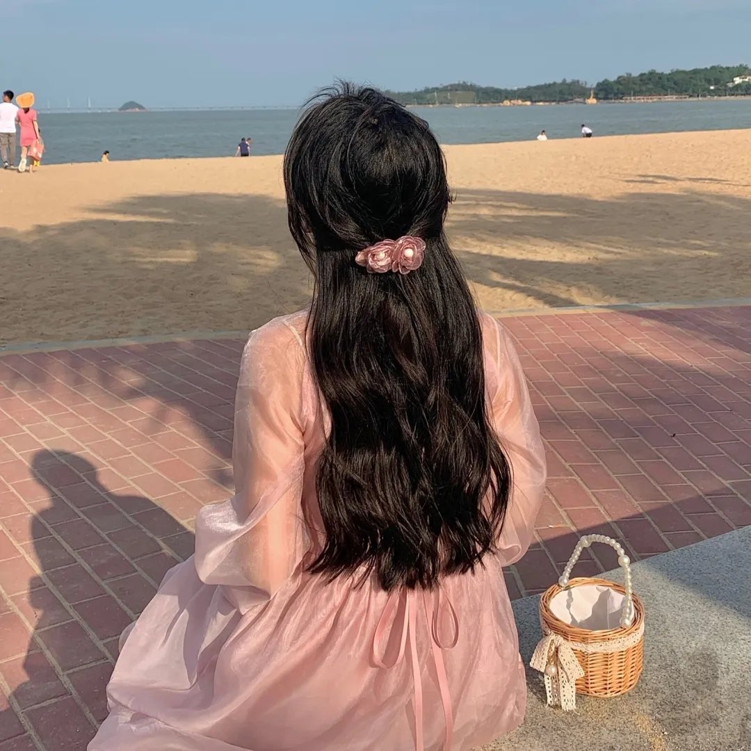 阳光下的法庭