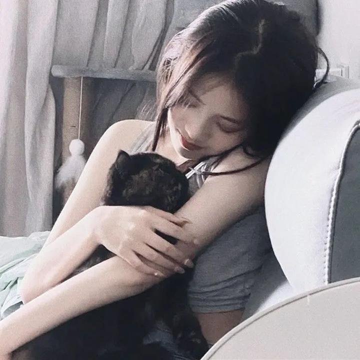 唐少女汐彦